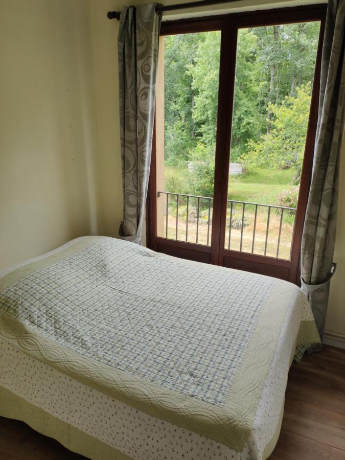 Chambres D'Hotes Domaine De La Jonquiere, Bouloire Room photo